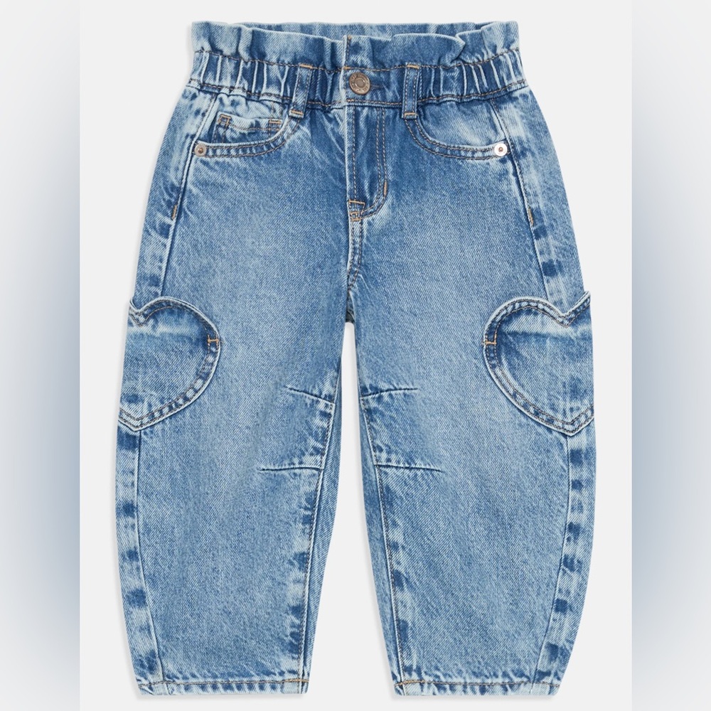 BabyGAP Paperbag Horseshoe Heart Pocket Jeans in Blue, Size 12-18 Months